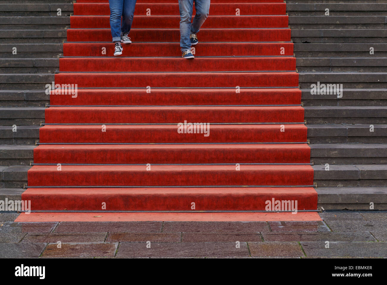 Tappeto rosso sui gradini della Konzerthaus Berlin concert hall, Berlino, Germania Foto Stock