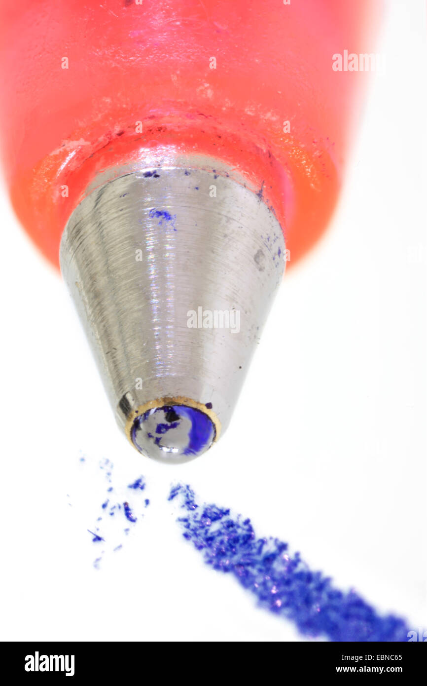 Macro shot della punta di una penna a sfera Foto Stock