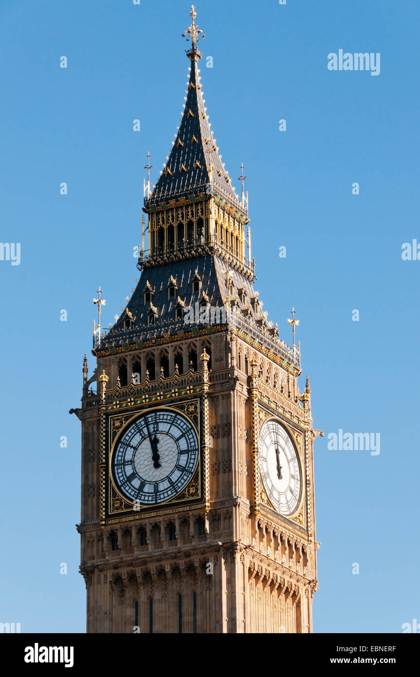 La torre di Elizabeth, usualmente noto come il Big Ben e il Palazzo di Westminster, Londra. Foto Stock