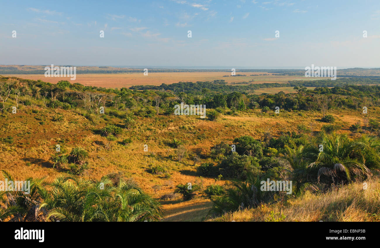 Vista sulle dune al lago di Santa Lucia, Sud Africa, iSimangaliso Wetland Park Foto Stock