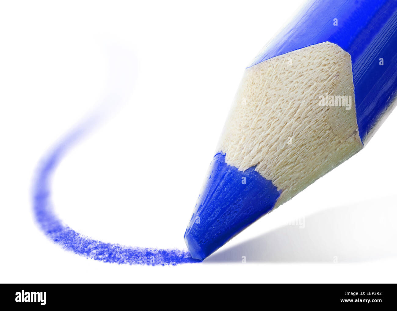 Macro di colpo la punta di una matita blu Foto Stock