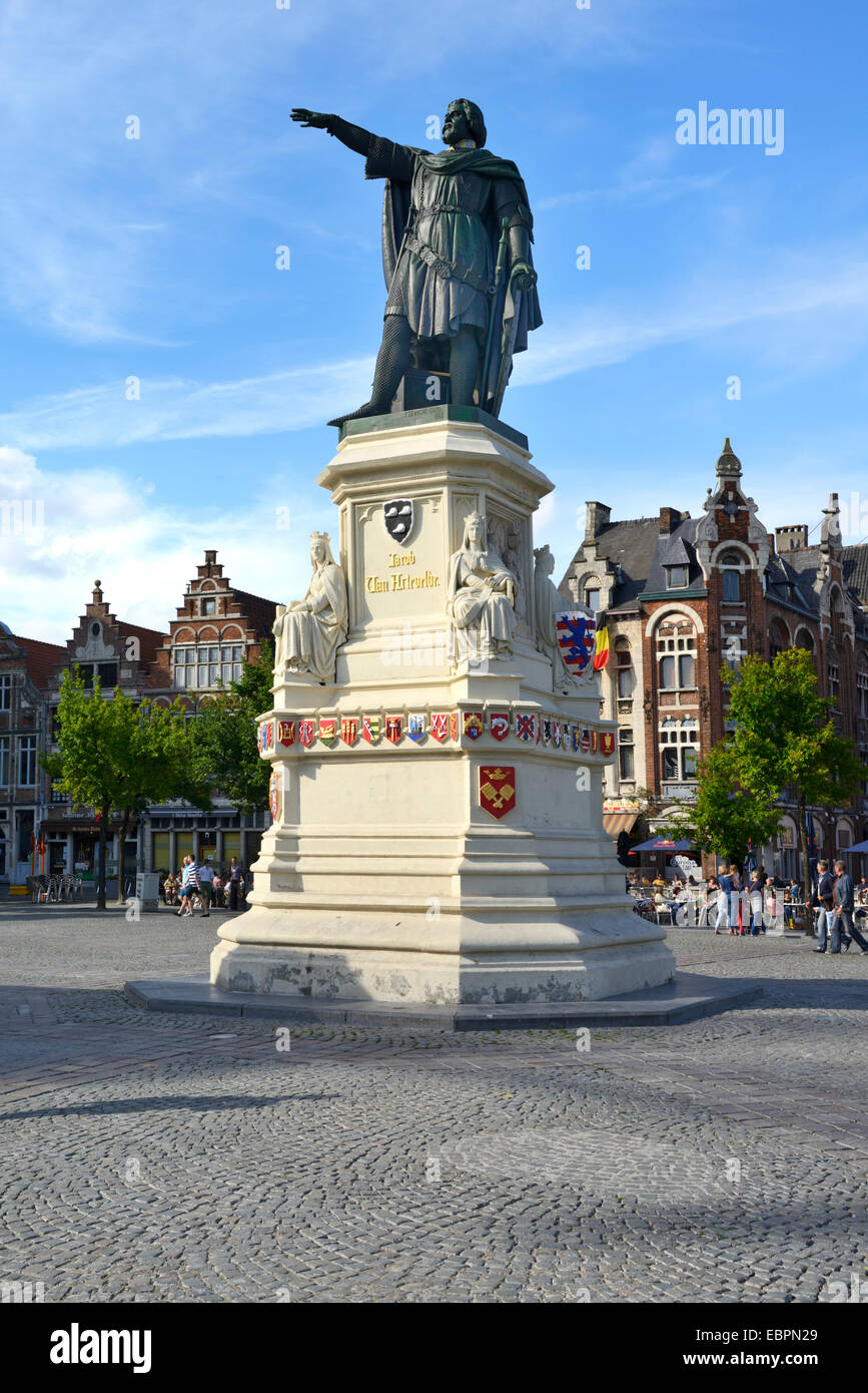 Statua di Jacob van Artevelde, Vrijdagsmarkt Square, il mercato del venerdì, Gand, Fiandre, in Belgio, Europa Foto Stock