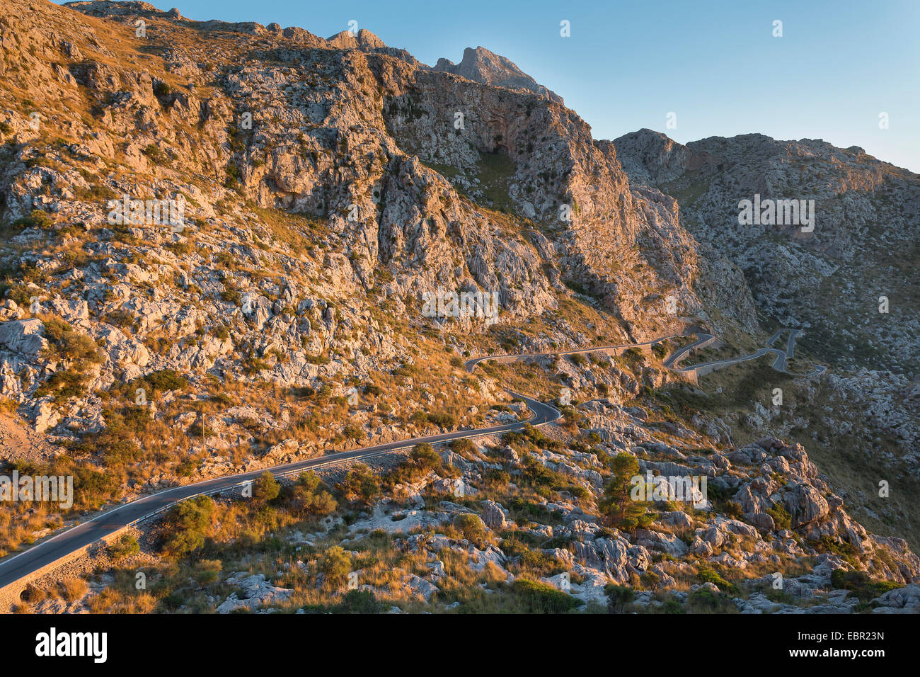 Winding Road a Cala de Sa calobra, Serra de Tramuntana (Sierra de Tramuntana) Foto Stock