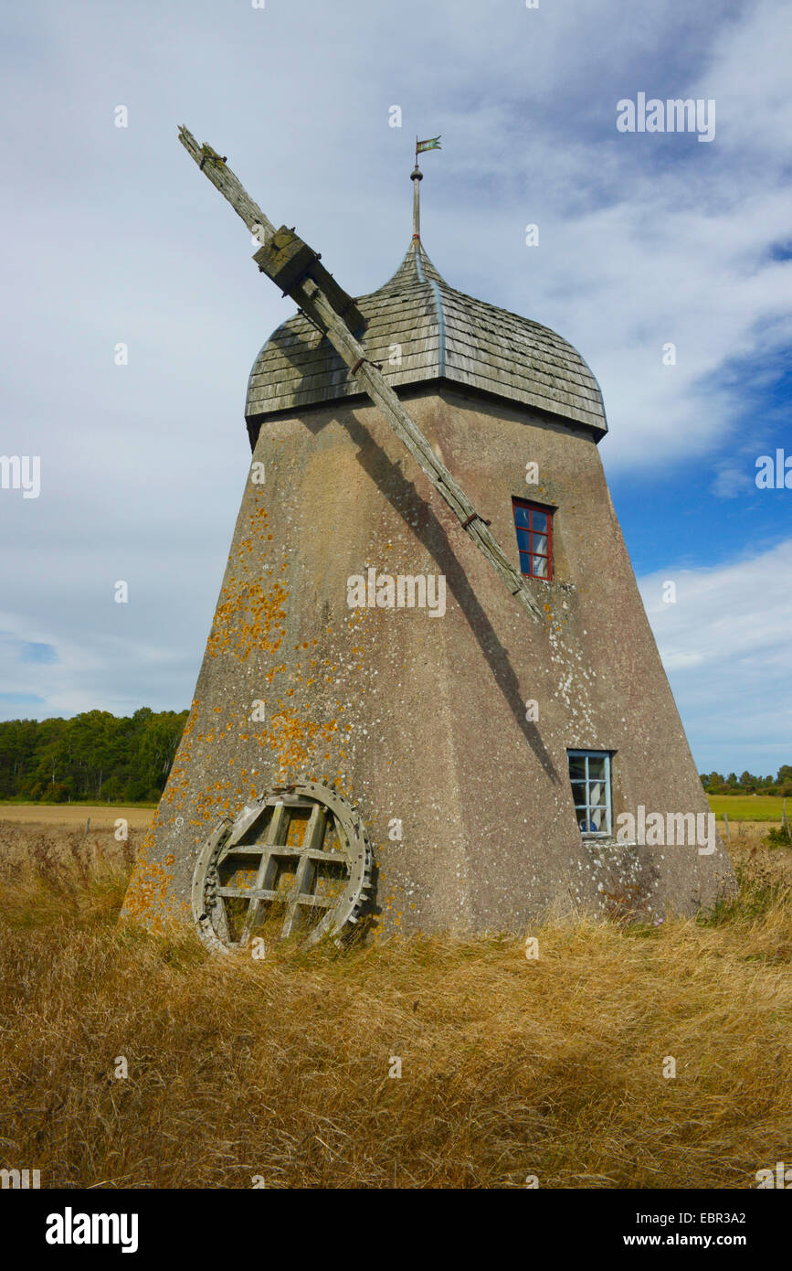 Vecchio mulino a vento sull'isola svedese di Gotland, Svezia, Gotland Foto Stock