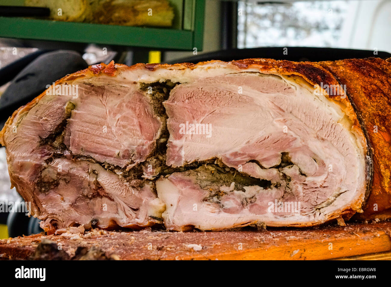 Specialità di maiale Porchetta al mercato settimanale , Italia, Toscana Foto Stock