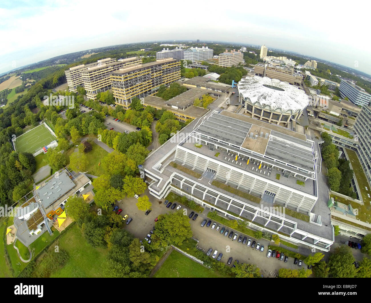 Vista aerea di Ruhr-Universitaet Bochum con il refettorio, Audimax, scienze umane, medicina, Technology Center e Vita del Campus, in Germania, in Renania settentrionale-Vestfalia, la zona della Ruhr, Bochum Foto Stock