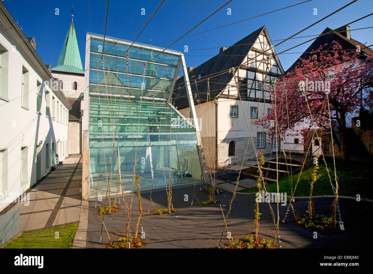 Casa di luce in corrispondenza della ex parte meridionale del chiostro Wedinhausen, in Germania, in Renania settentrionale-Vestfalia, Arnsberg Foto Stock