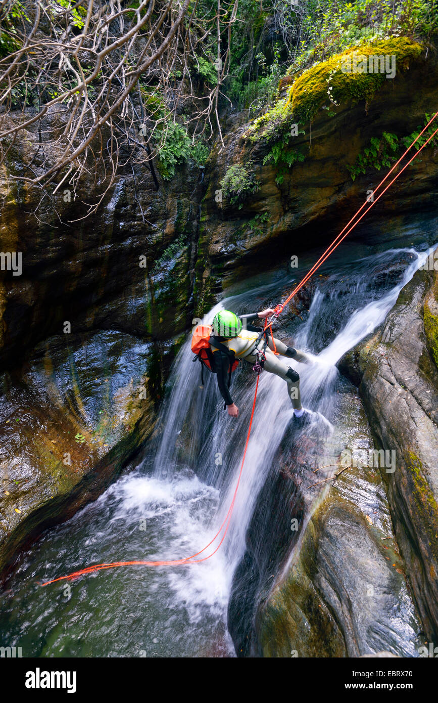 Il canyoning a Cap Corse nel nord della Corsica, Francia, Corsica, Cap Corse, Bastia Erbalunga Foto Stock