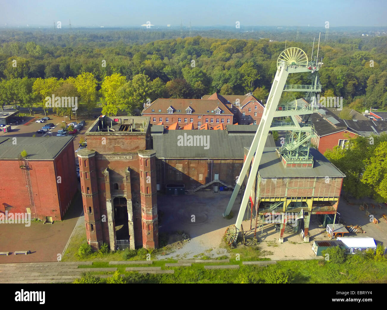 Vista aerea di carbone dismesse miniera Ewald , in Germania, in Renania settentrionale-Vestfalia, la zona della Ruhr, Herten Foto Stock