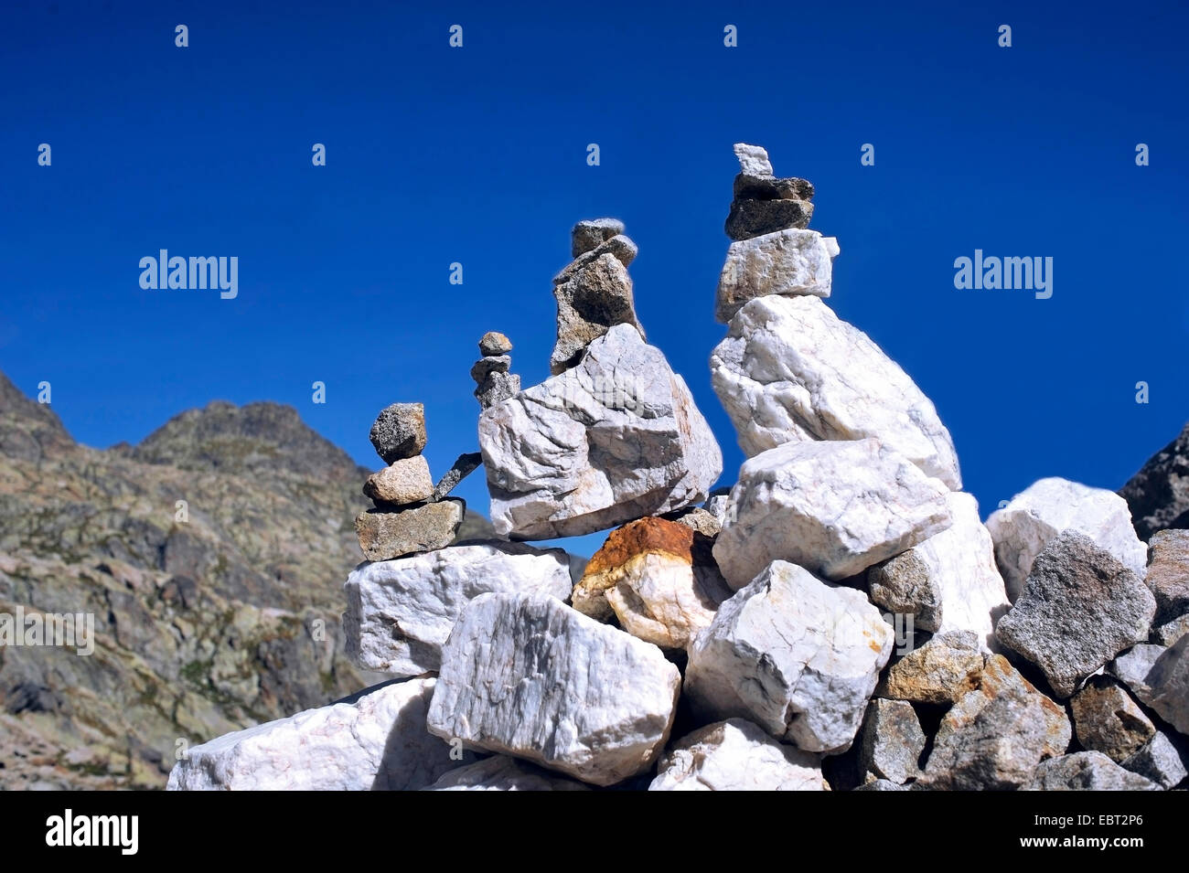 Cumuli di pietre nella valle di Merveilles, Francia, Alpes Maritimes, il Parco Nazionale del Mercantour, Belvedere Saint Marin de Vesubie Foto Stock