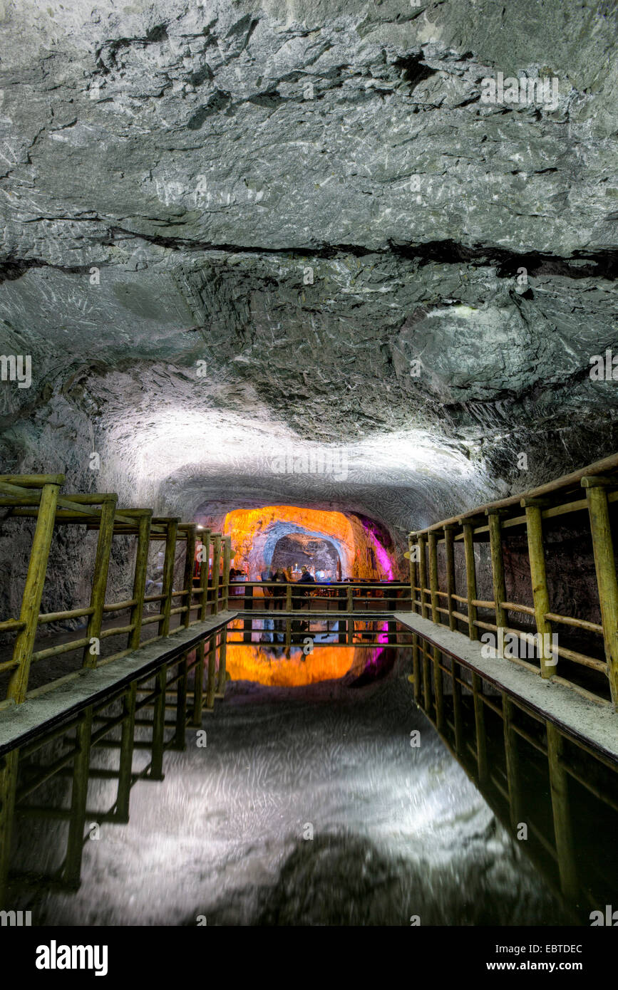 Sale subterrestrial cathedrale, una chiesa costruita interamente di sale in una miniera di sale, Kolumbien , Cundinamarca, Zipaquirß Foto Stock