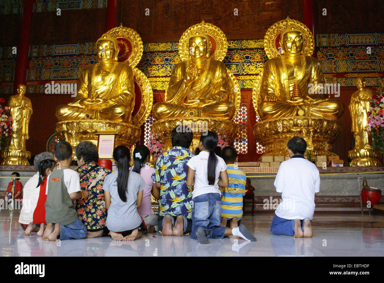 I buddisti in nuovi cinesi Tempel Borum Racha, Thailandia, Bangkok Foto Stock