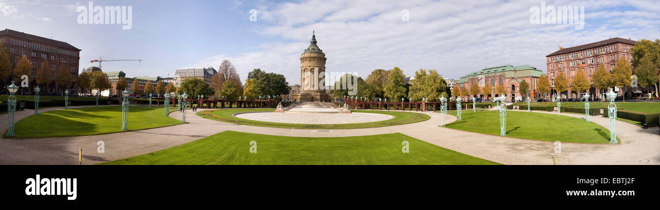 Augustaanlage e water tower, GERMANIA Baden-Wuerttemberg, Mannheim Foto Stock