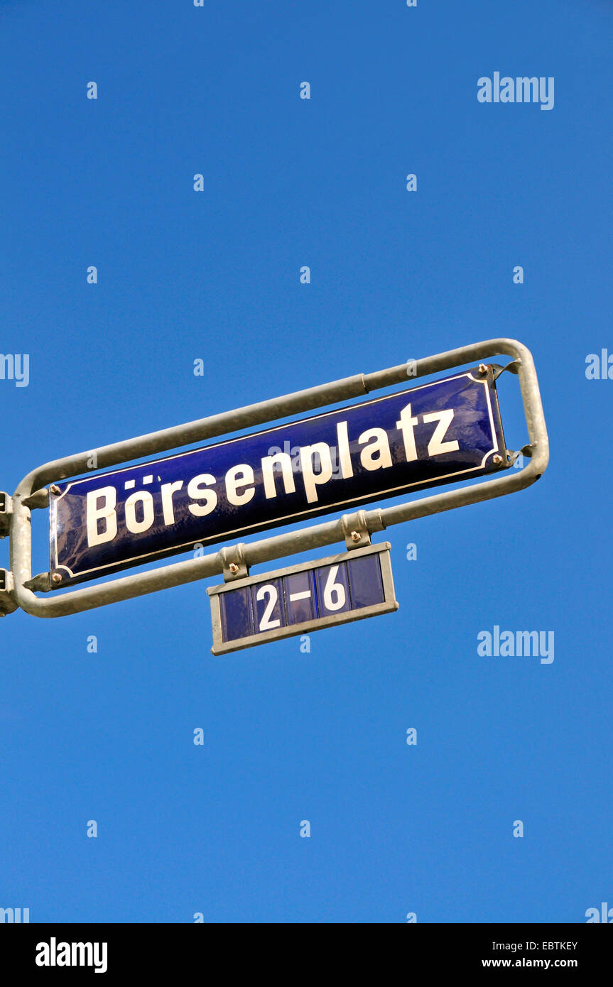 Targhetta del nome Strassenschild Boersenplatz 2-6, street di borsa, nel quartiere finanziario di Francoforte sul Meno, Germania, Hesse, Francoforte sul Meno Foto Stock