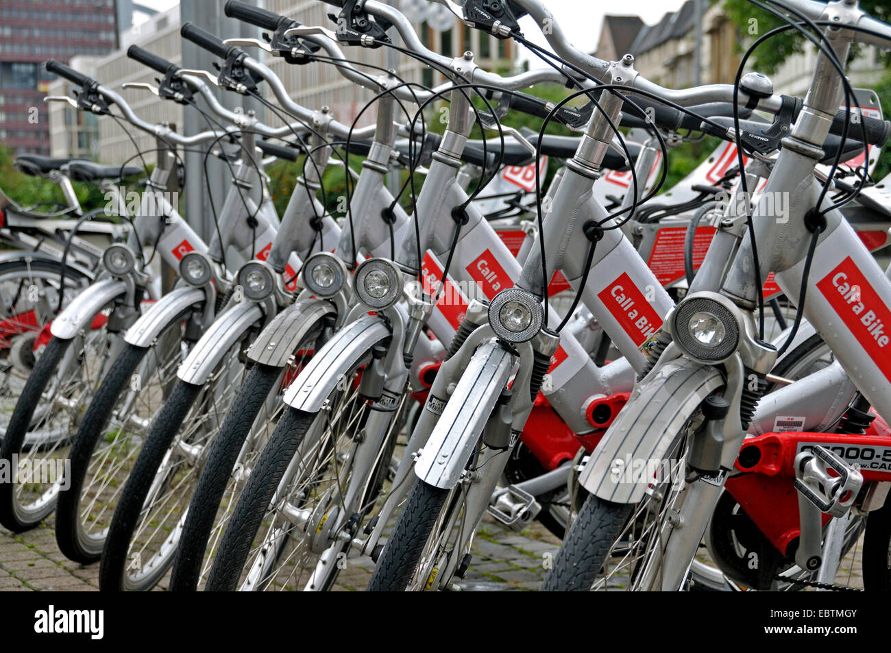 Noleggio di biciclette di Deutsche Bahn AG, Germania, Colonia Foto Stock
