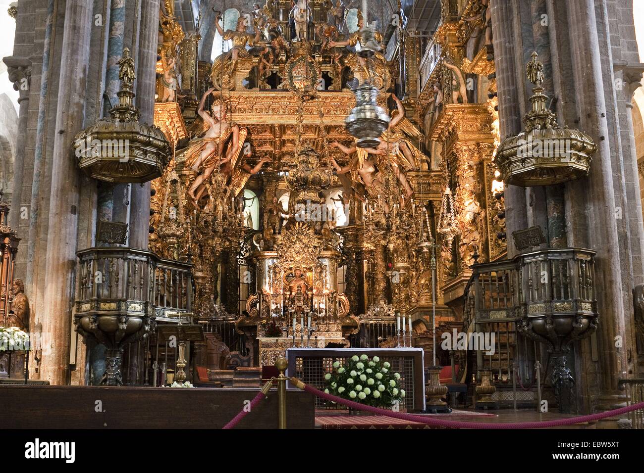 La figura del santo Jakobus all altare della cattedrale, Spagna, Galizia, A Coruña±a Santiago de Compostela Foto Stock