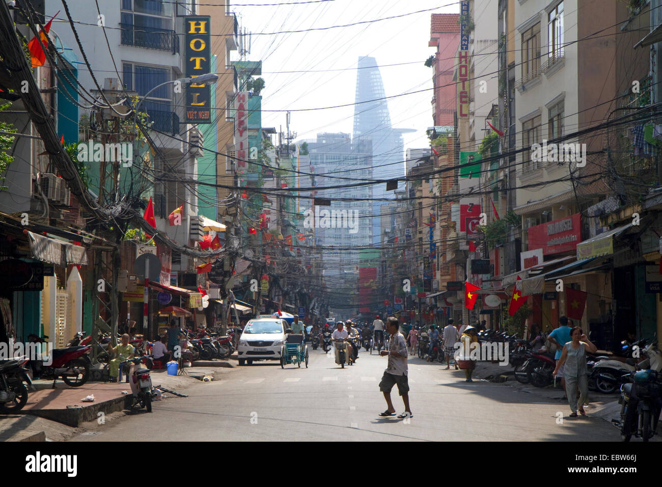 Vista di Bui Vien Street nella città di Ho Chi Minh, Vietnam. Foto Stock