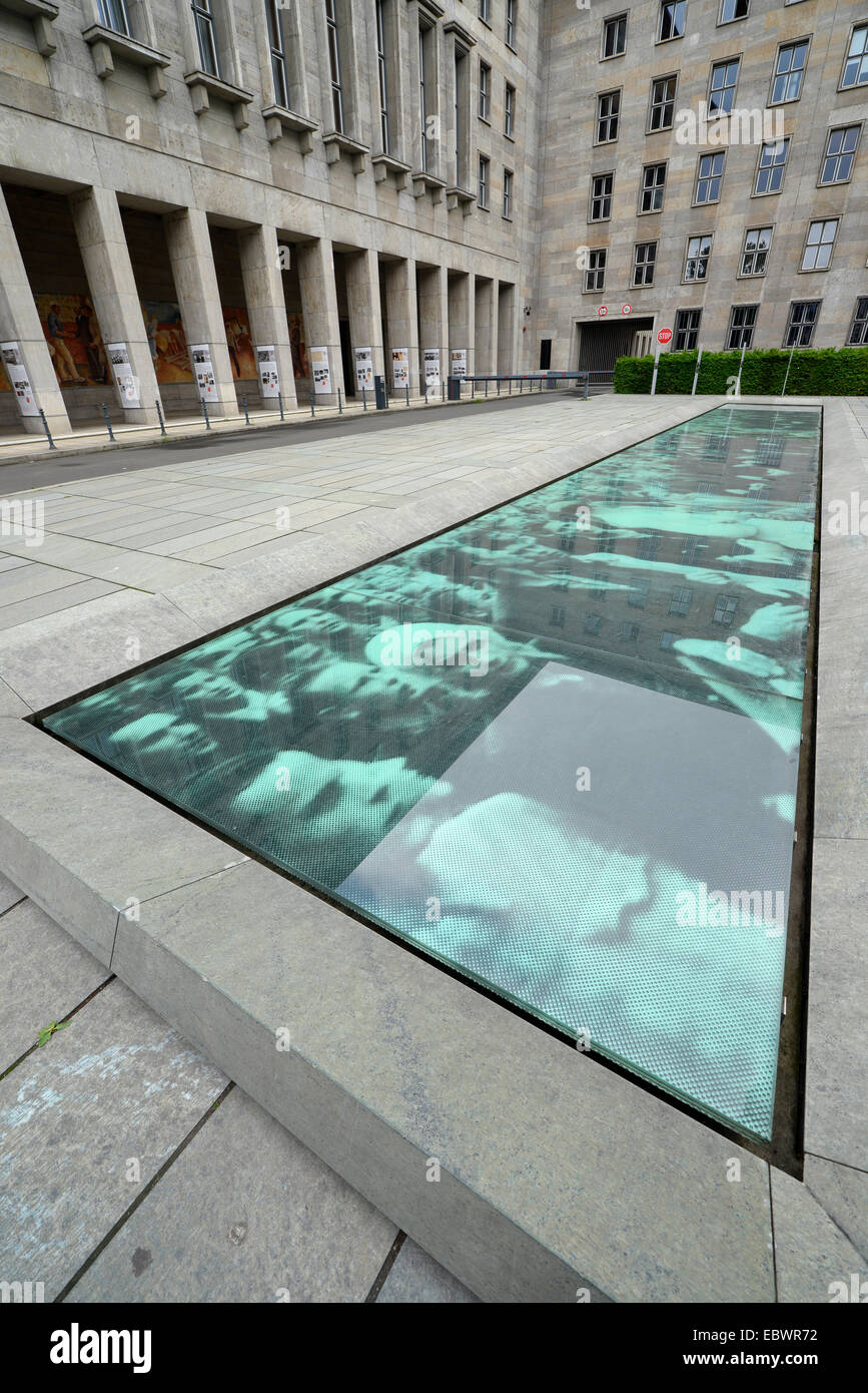 17 giugno 1953 memorial di Wolfgang Rueppel davanti al ministero federale delle finanze, Detlev Rohwedder Edificio, Berlino Foto Stock