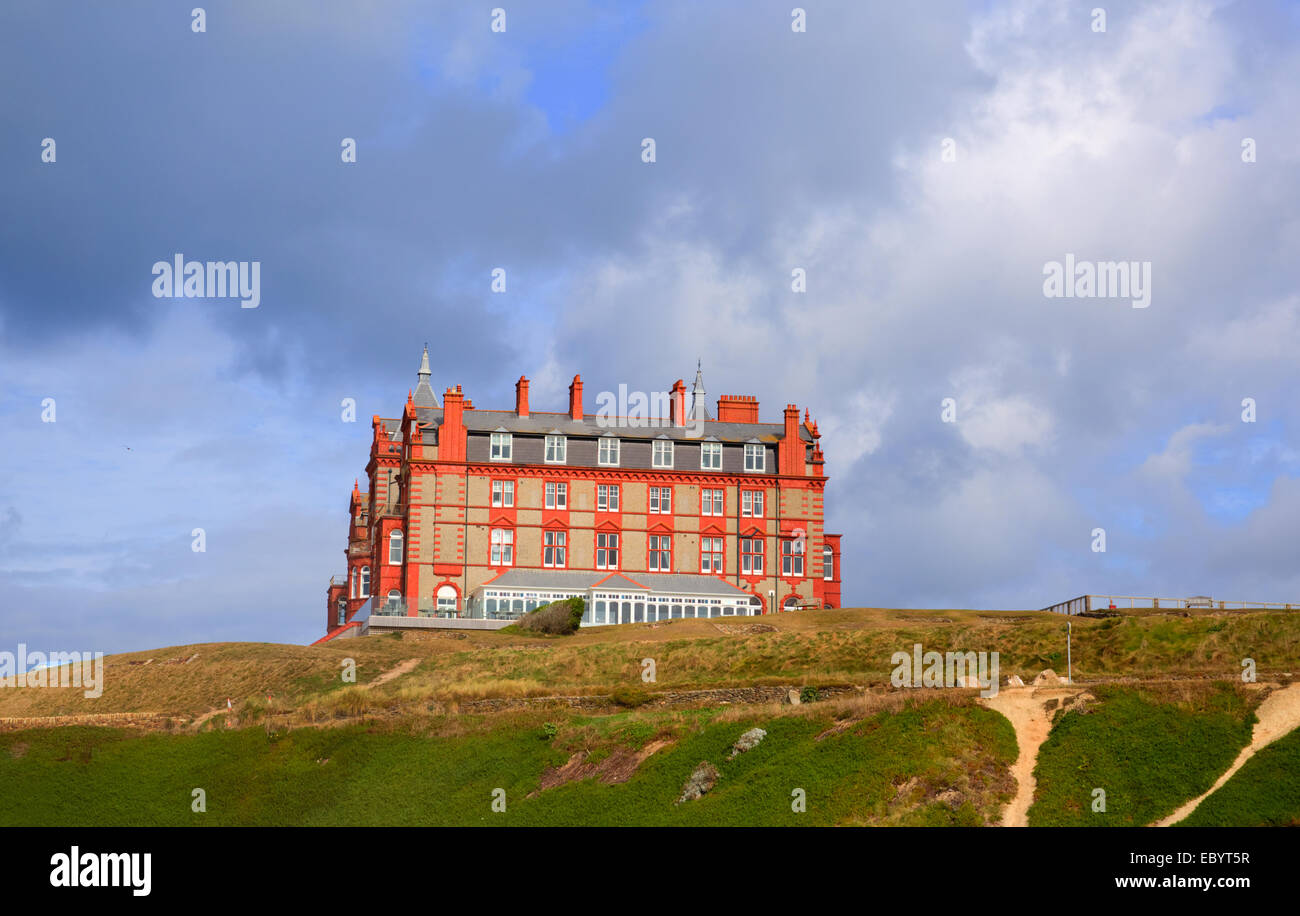 Il Headland Hotel Newquay Cornwall Inghilterra UK da Fistral Beach Foto Stock