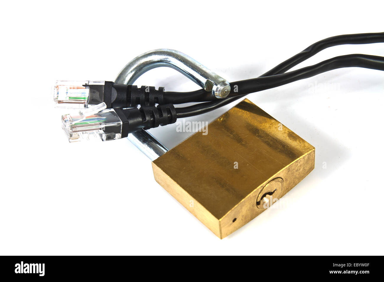 Cavo internet bloccato con un lucchetto - Concetto di sicuro la navigazione sul web Foto Stock