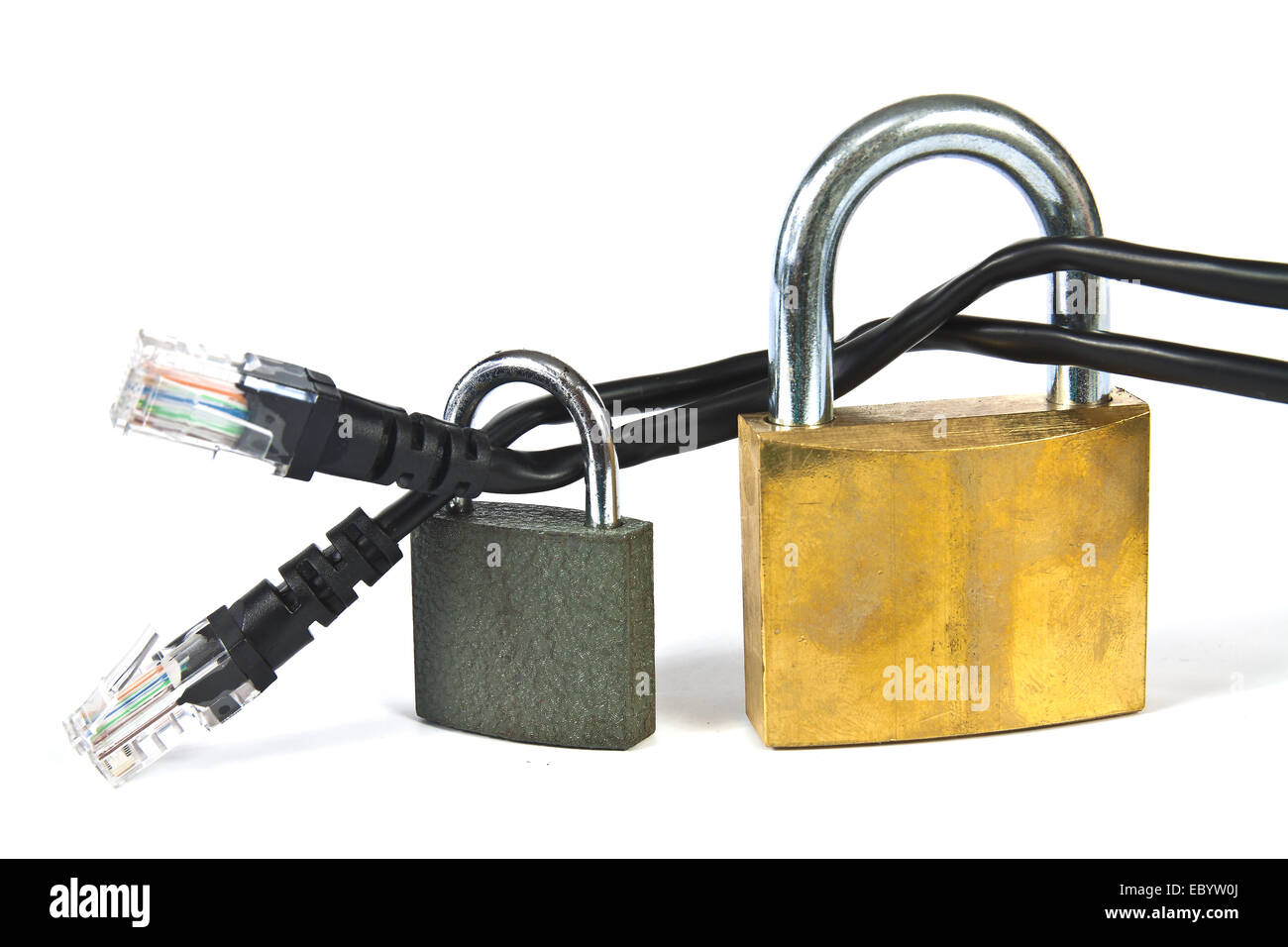 Cavo internet bloccato con un lucchetto - Concetto di sicuro la navigazione sul web Foto Stock