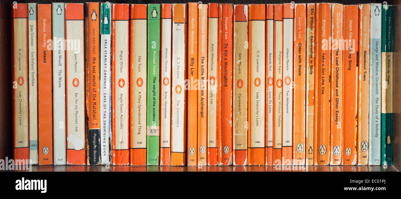Vintage paperback pubblicato da penguin Books - tardi anni quaranta alla fine degli anni sessanta Foto Stock