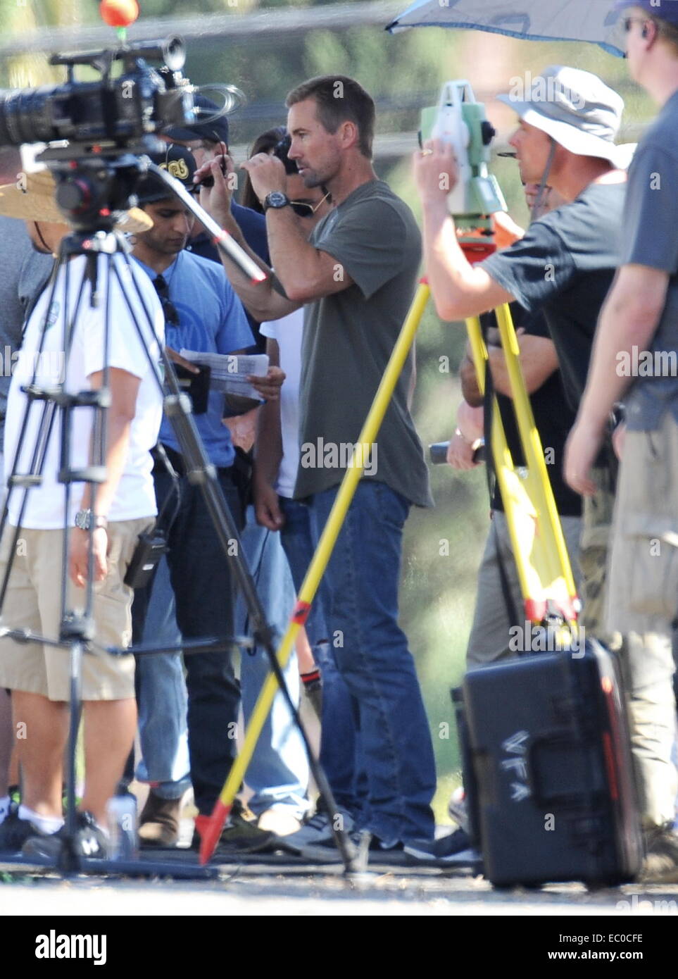 Caleb Walker fratello del compianto Paul Walker vede sul set di "Fast e Furious 7' nel centro di Los Angeles per aiutare per la rifinitura del film che sarà rilasciato il prossimo anno. Dotato di: Caleb Walker dove: Los Angeles, California Foto Stock