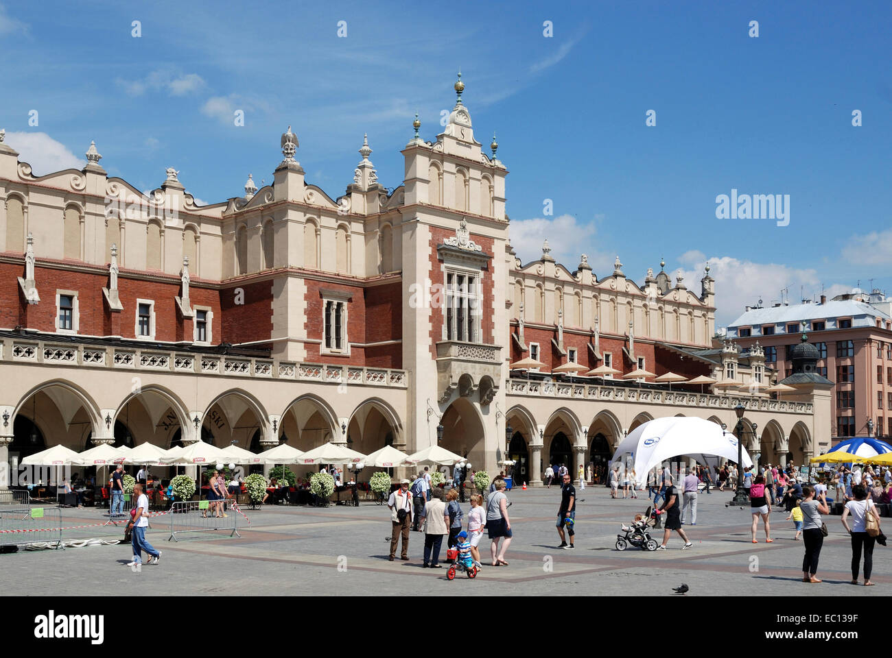 Panno Hall sulla piazza del Mercato di Cracovia in Polonia. Foto Stock