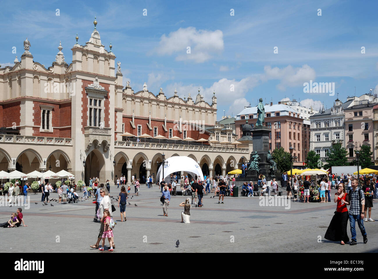 Panno Hall sulla piazza del Mercato di Cracovia in Polonia. Foto Stock