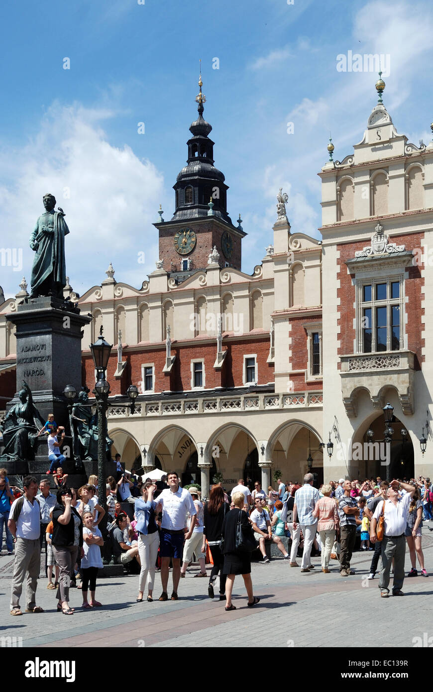 Panno Hall sulla piazza del Mercato di Cracovia in Polonia. Foto Stock