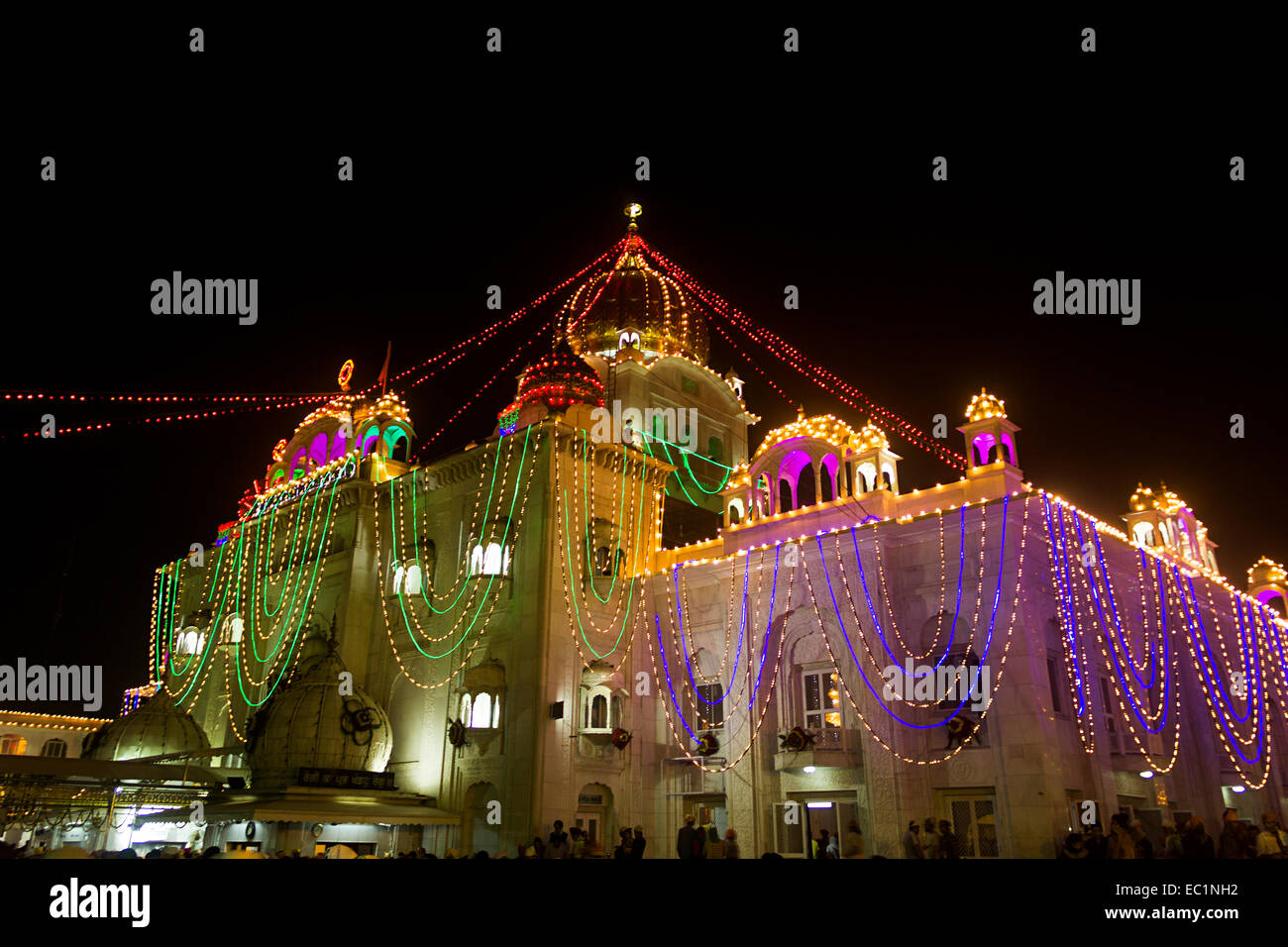 India indù gruppo Gurdwara folla Foto Stock