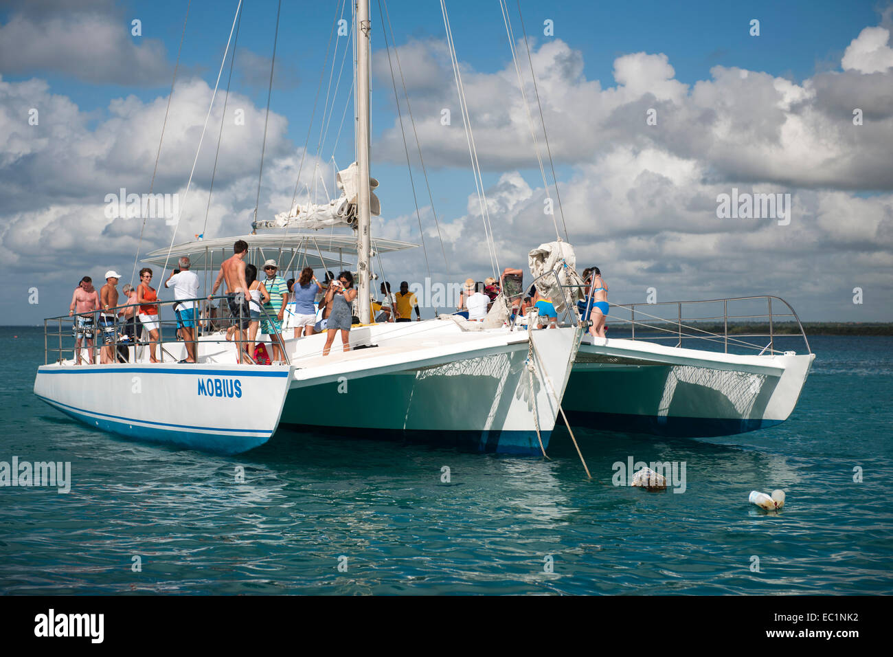 Dominikanische Republik, Osteno, Bayahibe, catamarano Foto Stock