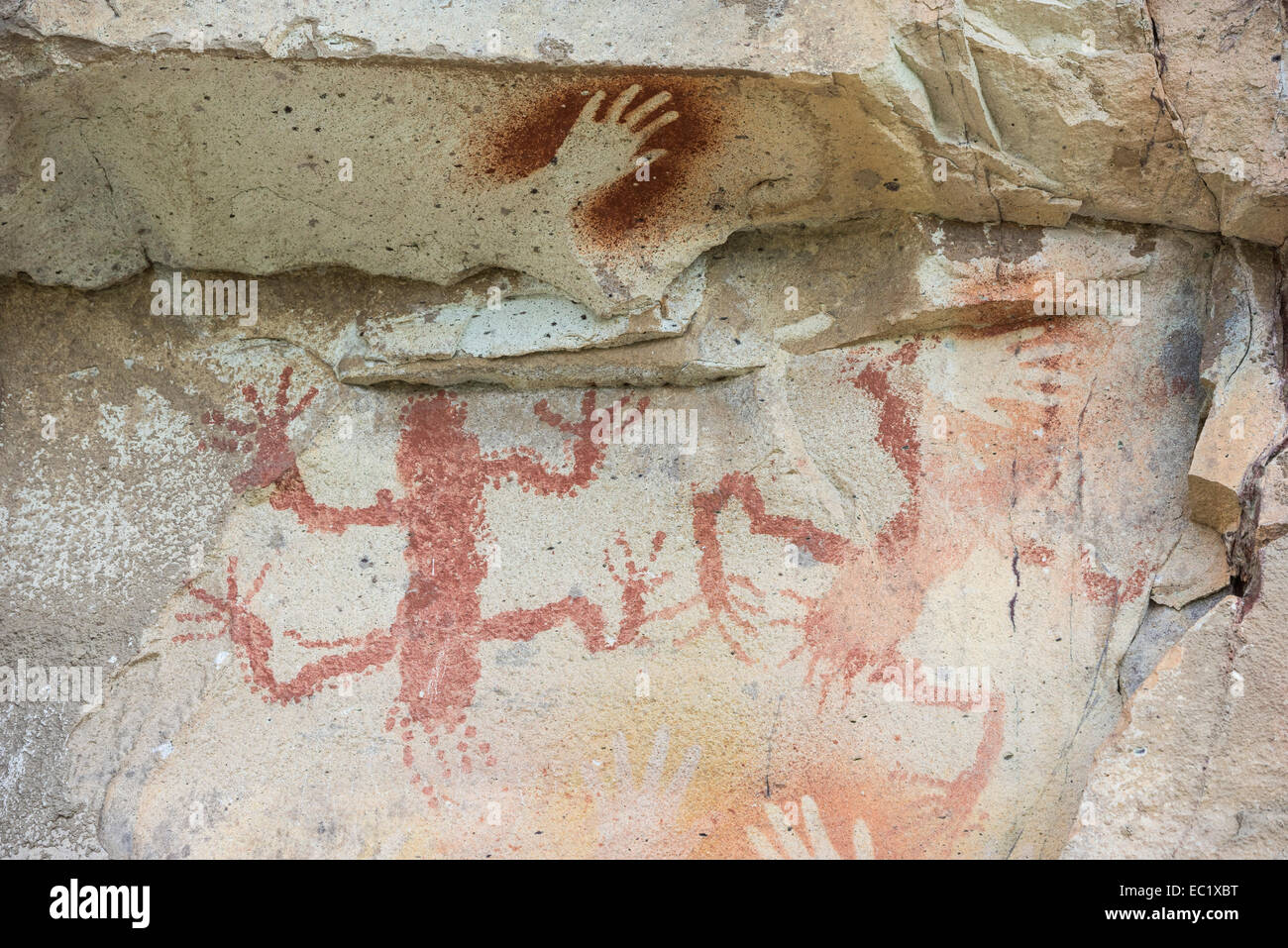 Cueva de las Manos o Grotta delle Mani, murales, 7000-1000 BC, Santa Cruz, Argentina Foto Stock