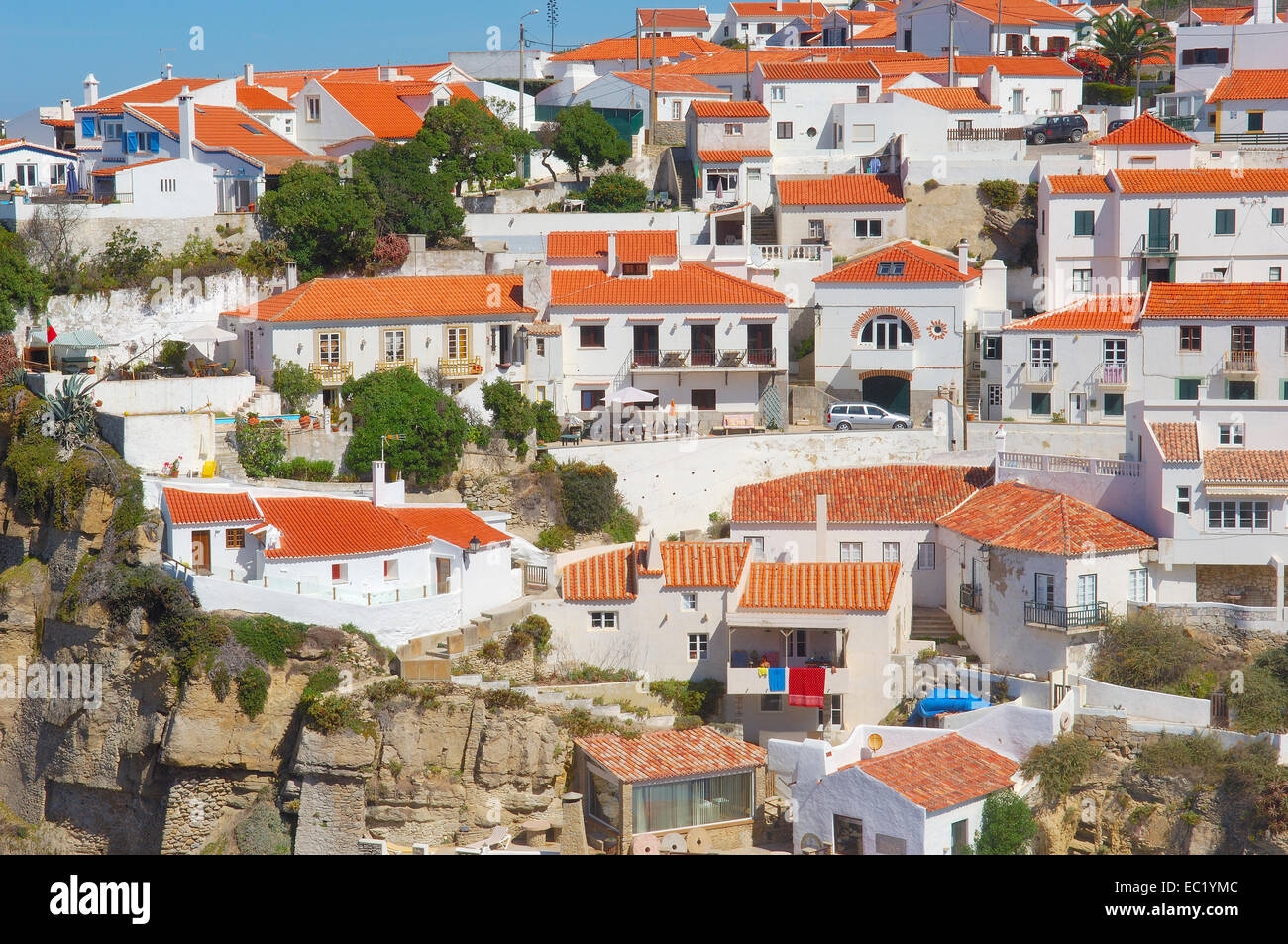 Azenhas do Mar, distretto di Lisbona, costa di Sintra, Portogallo, Europa Foto Stock