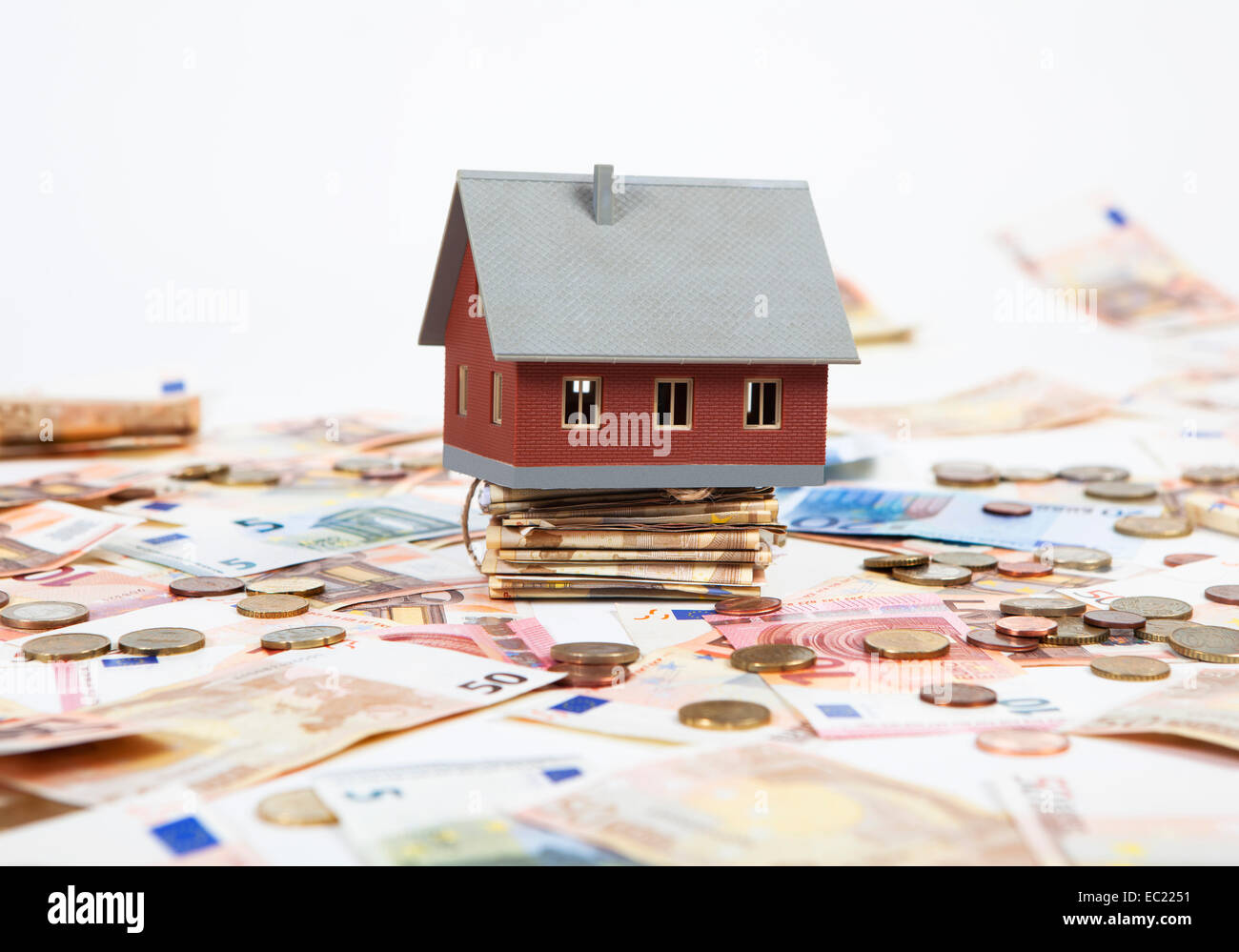 Qualsiasi importo di denaro risparmiato per la costruzione di casa tua Foto Stock