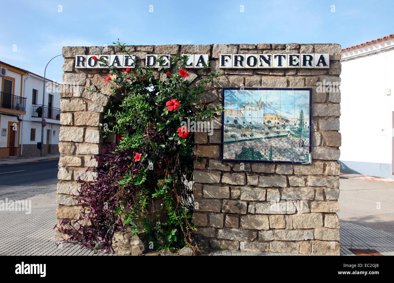 Rosal de la Frontera, villaggio sul confine bettwen Portogallo e Spagna,una volta sulla frontiera di cristiana e moresco Iberia. Foto Stock