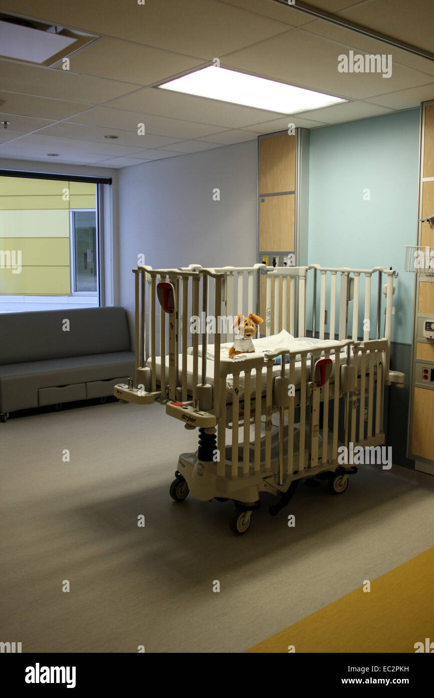 Una camera del paziente al Montreal ospedale per bambini Foto Stock
