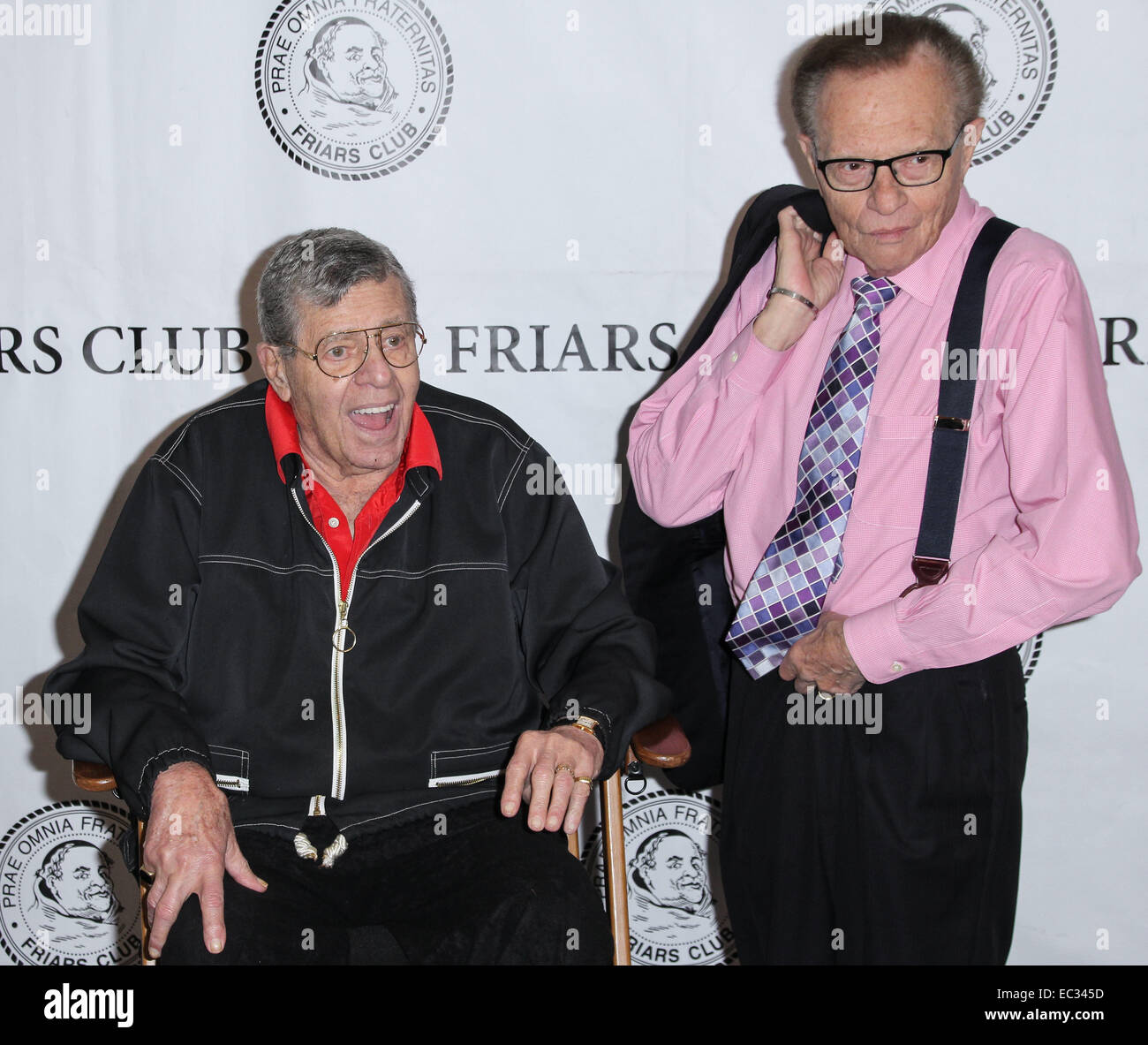 Jerry Lewis assiste i frati Club celebrazione di Jerry Lewis e il cinquantesimo anniversario della 'Il professore matto" a New York Frati Club con: Jerry Lewis,Larry King dove: New York, Stati Uniti quando: 05 Jun 2014 Foto Stock