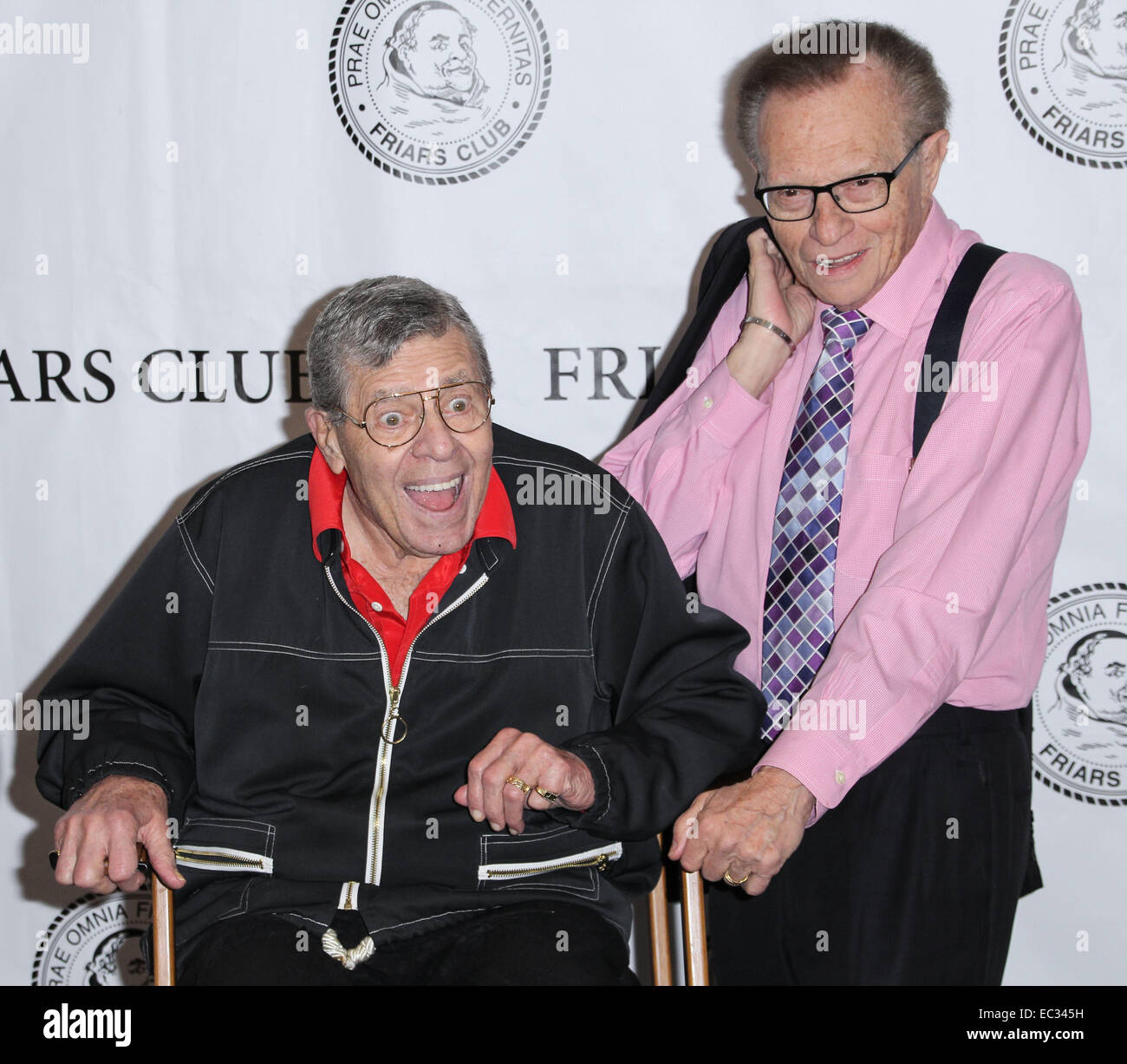 Jerry Lewis assiste i frati Club celebrazione di Jerry Lewis e il cinquantesimo anniversario della 'Il professore matto" a New York Frati Club con: Jerry Lewis,Larry King dove: New York, Stati Uniti quando: 05 Jun 2014 Foto Stock