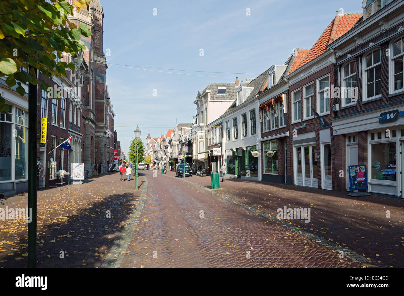 HOORN, Paesi Bassi - 22 ottobre: Tipica architettura olandese su ottobre 22, 2013 in Hoorn, Paesi Bassi Foto Stock