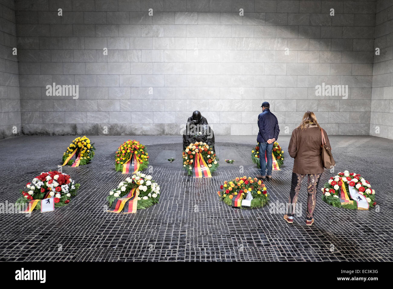 Memoriale centrale della Repubblica federale di Germania per le vittime di guerra e di dittatura sulla Unter den Linden, Berlino. Foto Stock