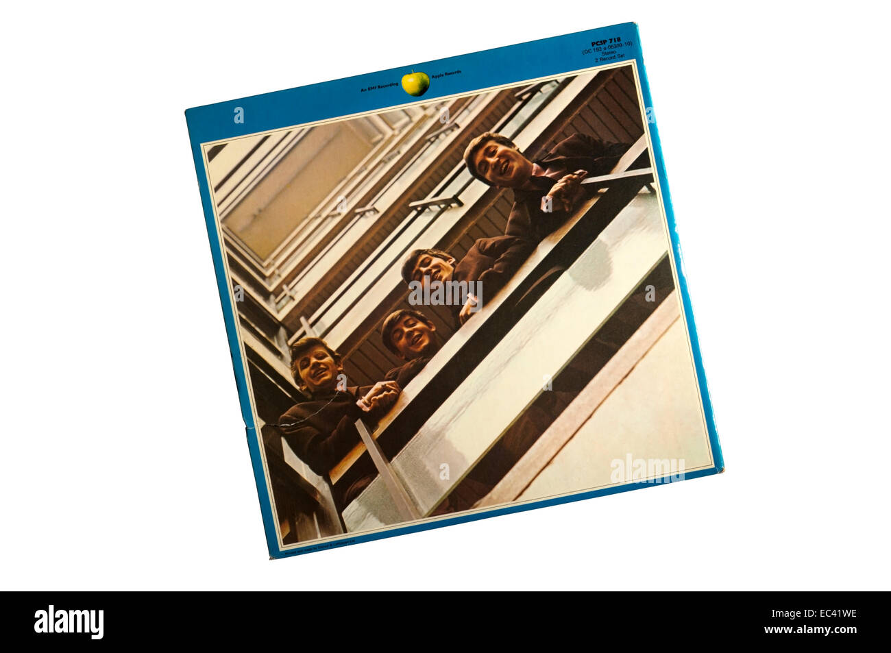 Conosciuta anche come "l'album blu', i Beatles 1967-1970 è una compilazione album pubblicato nel 1973. La figura mostra la parte posteriore del manicotto. Foto Stock