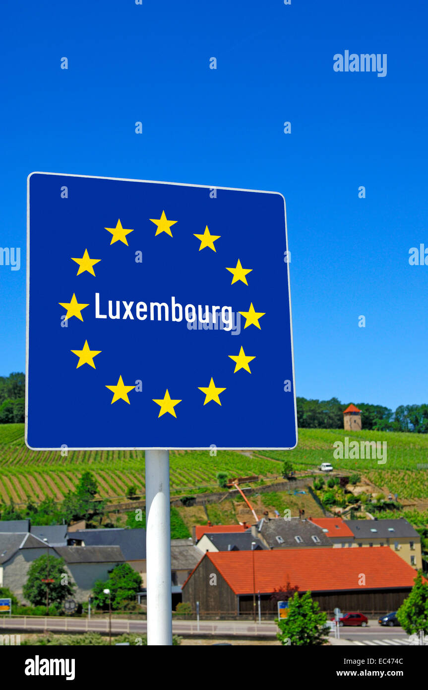 Paese segno del Granducato di Lussemburgo vicino a Schengen, Lussemburgo Foto Stock