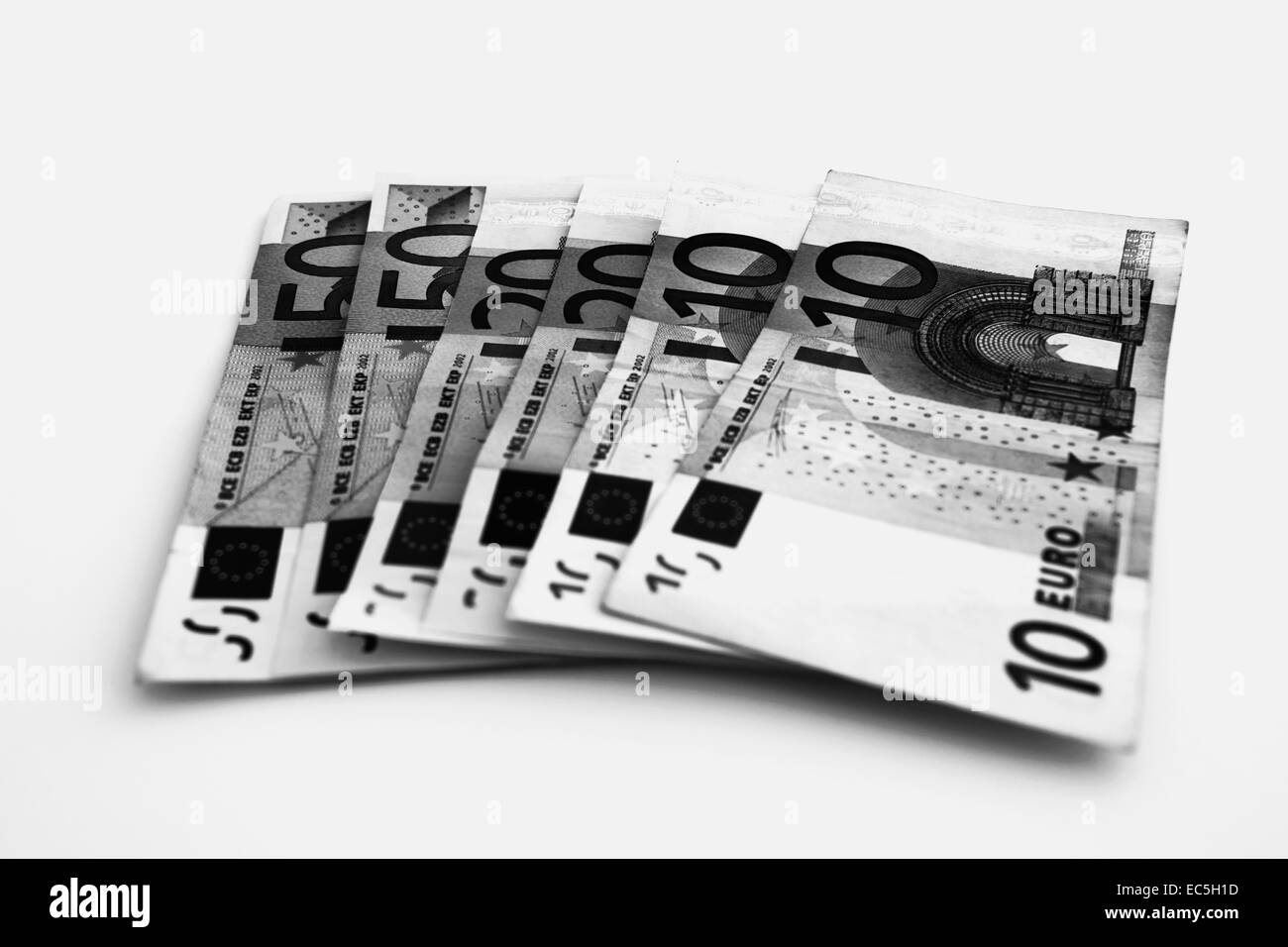 Euronotes in bianco e nero come un simbolo für guadagni illegali Foto Stock