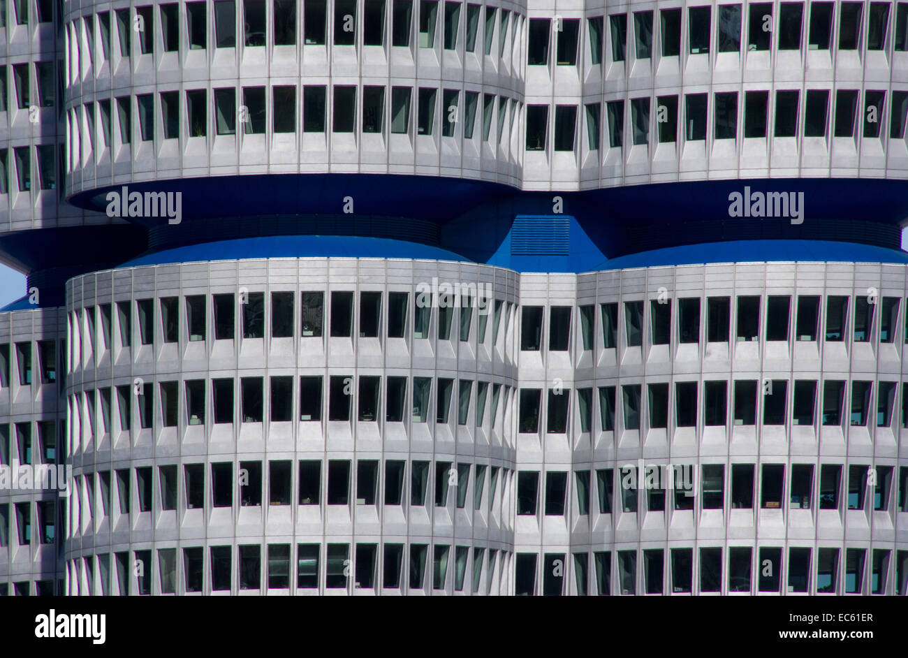 Fensterfront - windows presso la sede centrale della BMW Foto Stock