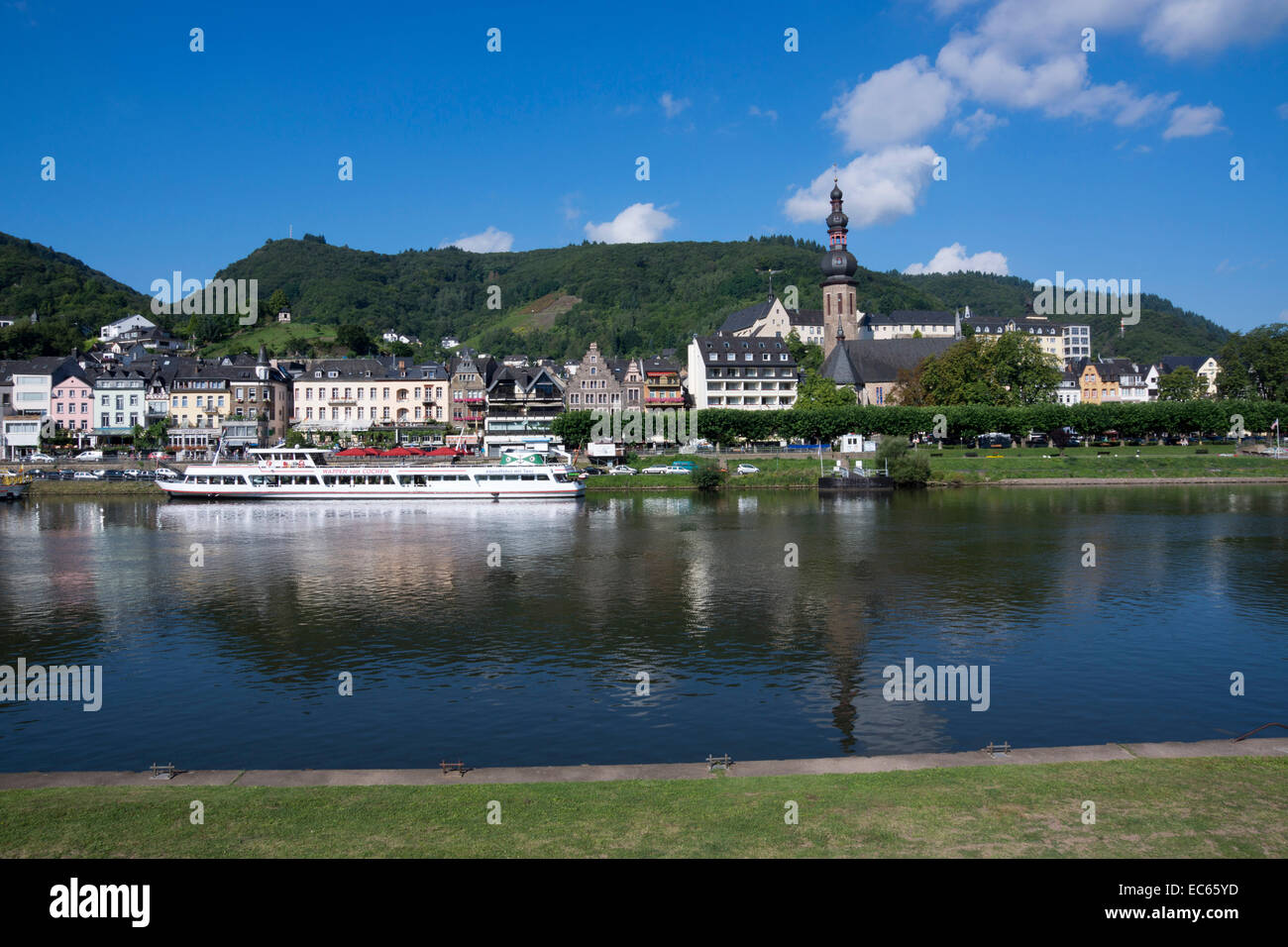 Il castello di Cochem, sul Reichsburg Cochem, Cochem nella valle della Mosella, Renania