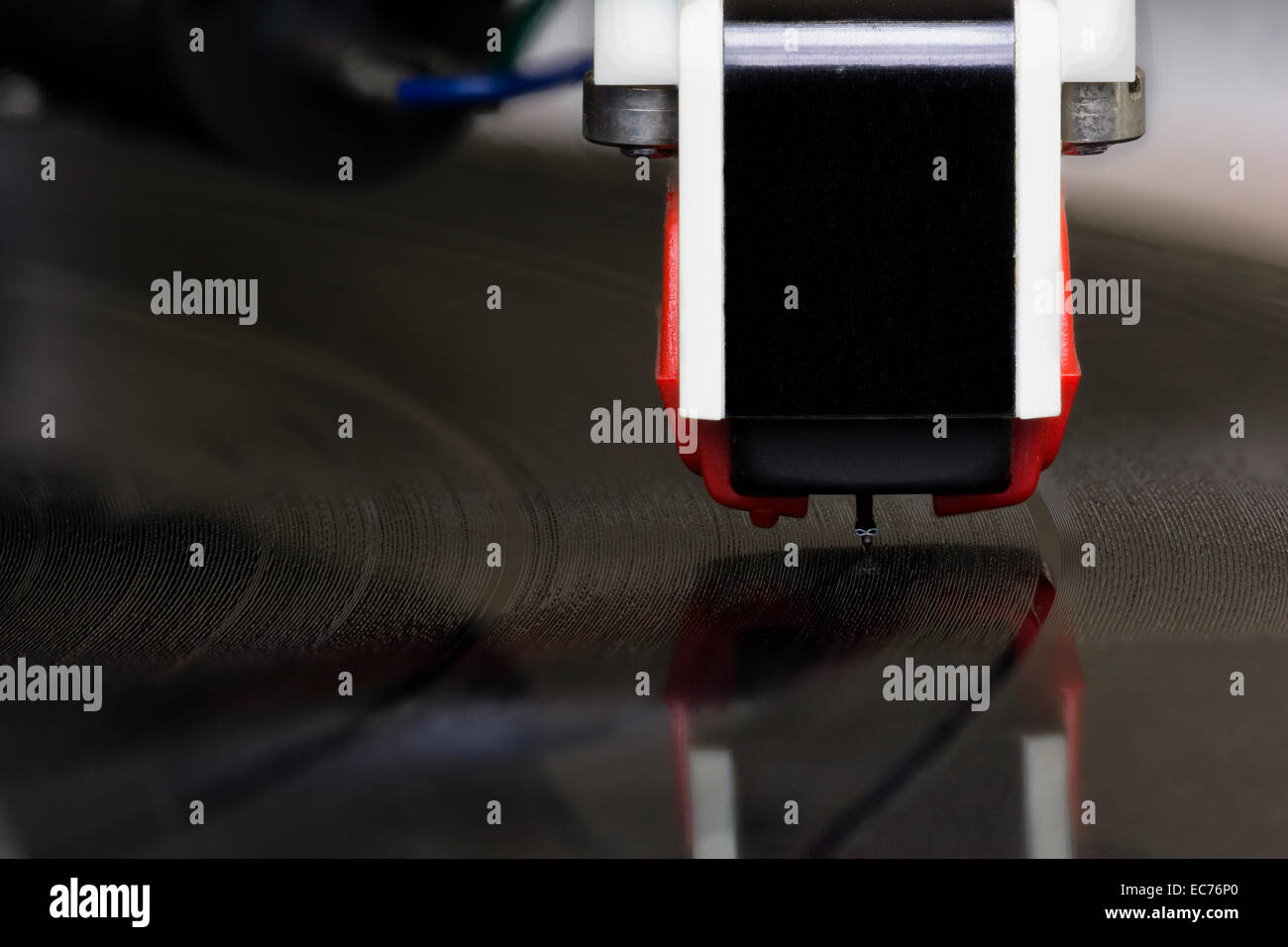 Dischi in Vinile e lo stilo, extreme macro closeup (7 impilate le immagini) Foto Stock