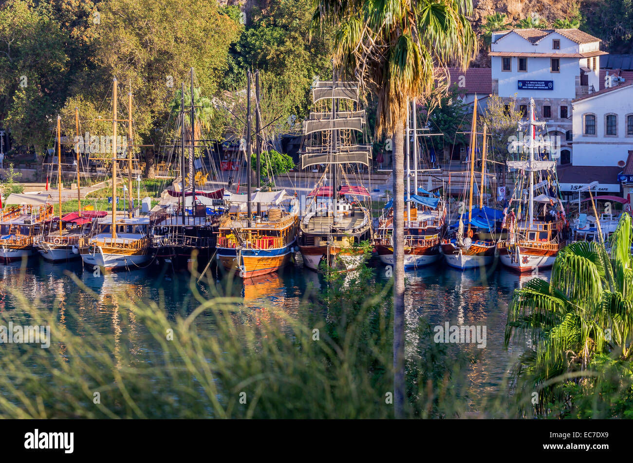 La Turchia, il Medio Oriente, Antalya, Kaleici, vista del porto Foto Stock