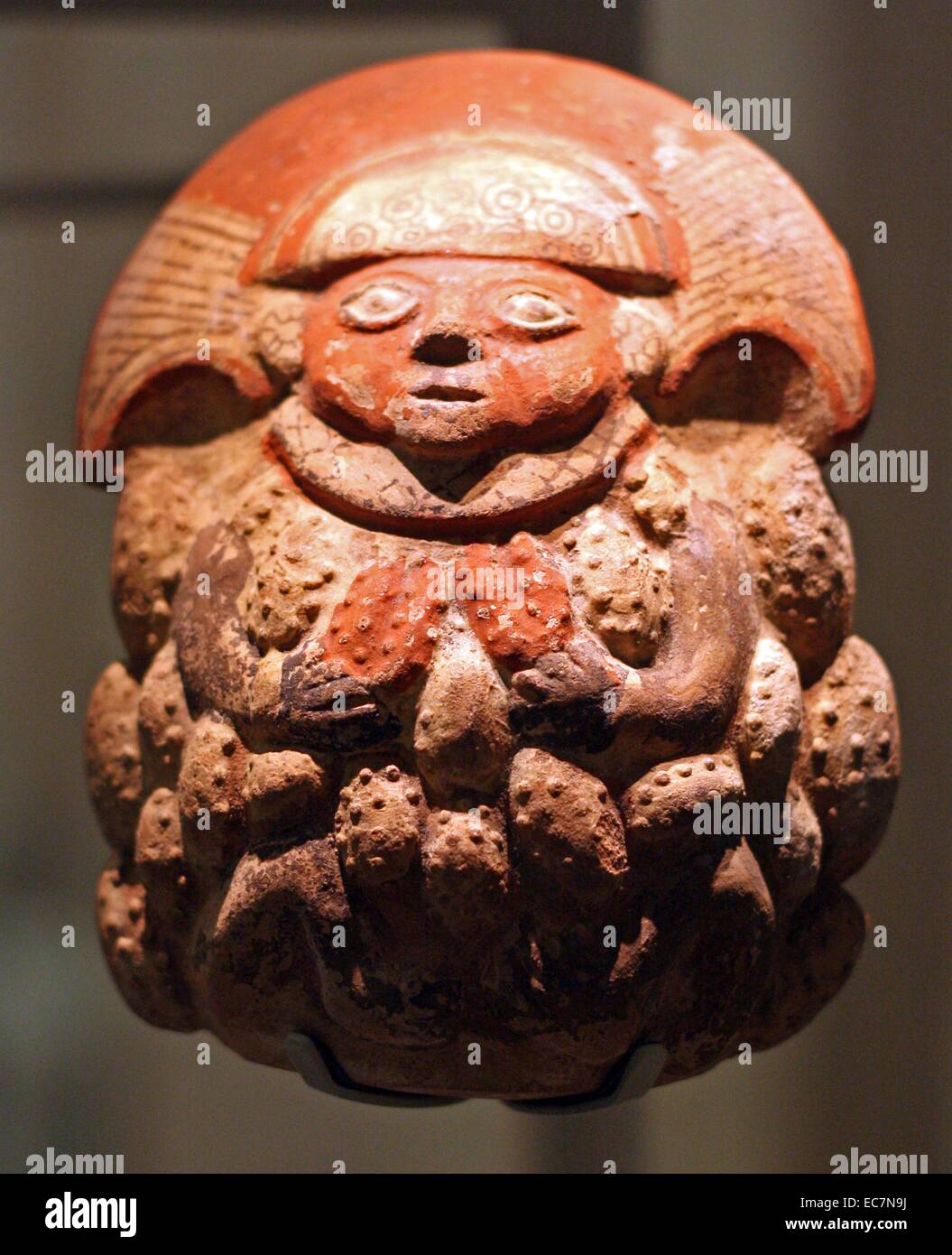 Vaso in forma di dio mais, costituite da argilla tra 650-1,100 anni fa. Dalla cultura Chimú, Perù, Sud America. Foto Stock
