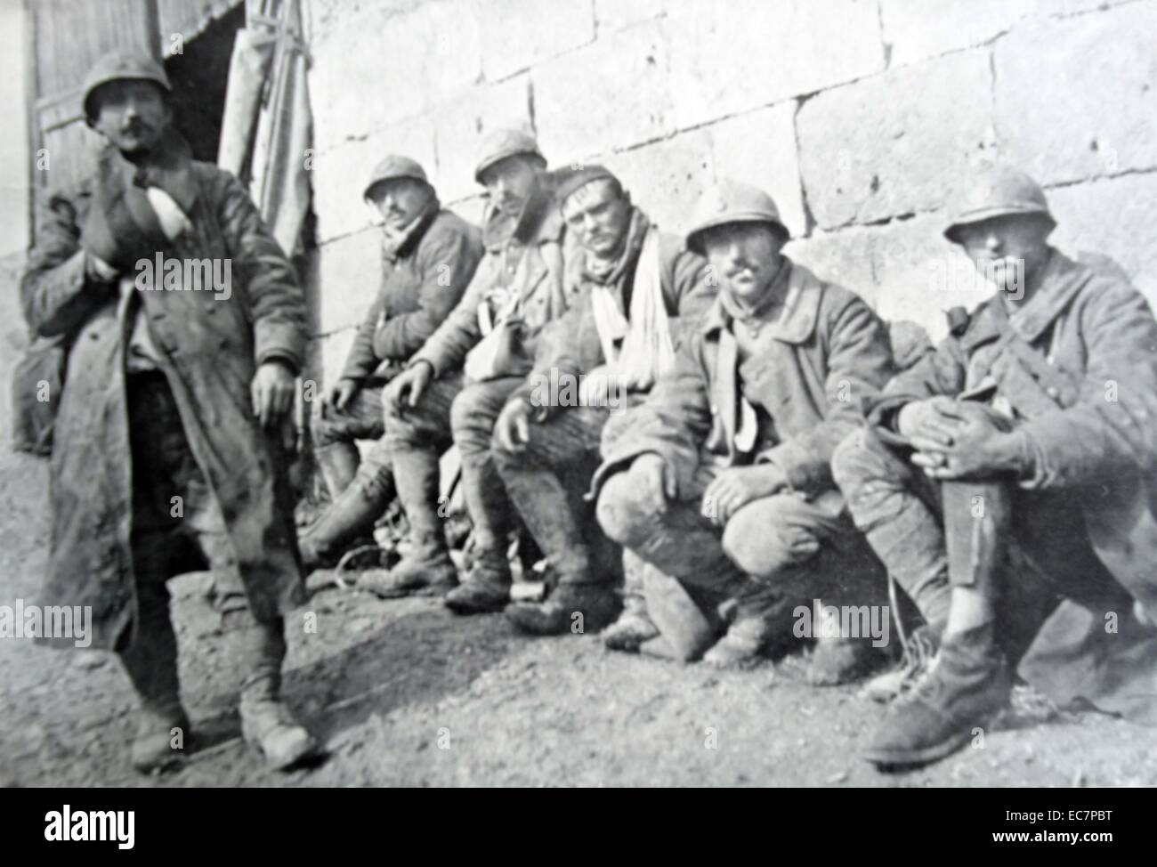 Fanteria francese di riposo durante una battaglia, la prima guerra mondiale Foto Stock